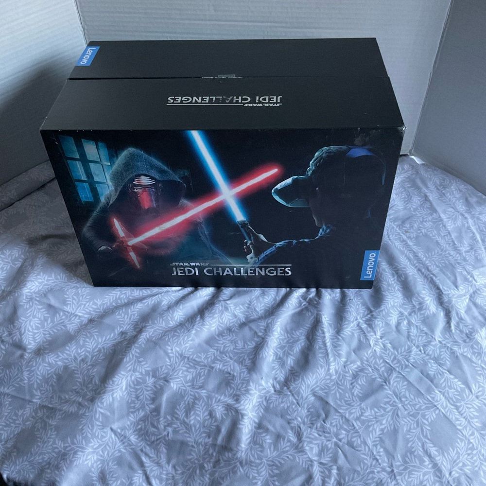 Lenovo Jedi Challenges AR Set with Red and Blue Lightsabers